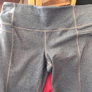 Athleta grey yoga M